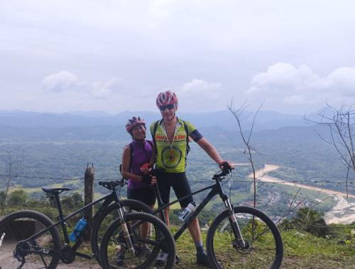 Cycling loop of Ha Giang, challenge mountain pass, explore Yen Minh, Dong Van, Meo Vac, Mau Due, and Du Gia