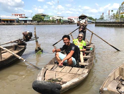 Explore the non-touristy Nag Nam Floating market in Soc, cycling to Ben Tre, Tra vinh, Soc Trang, Can Tho
