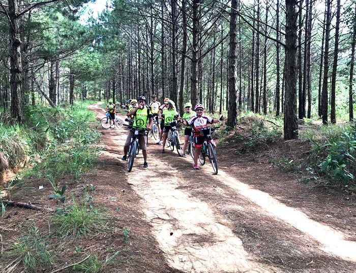 Dalat biking trails, mountain biking day tour in Dalat