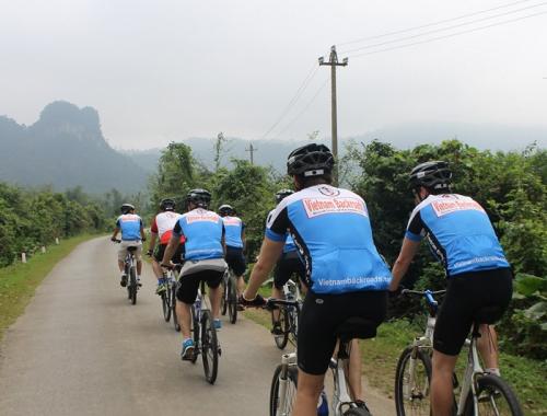 Visit Halong Bay before boarding a night train to Phong Nha, followed by a coastal ride to Ho Chi Minh City